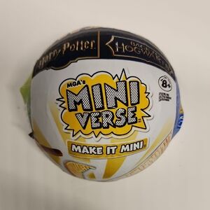 MGA's Mini Verse Harry Potter Collectible